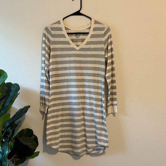 Ralph Lauren Gray and Cream Striped sleep shirt - Picture 1 of 4